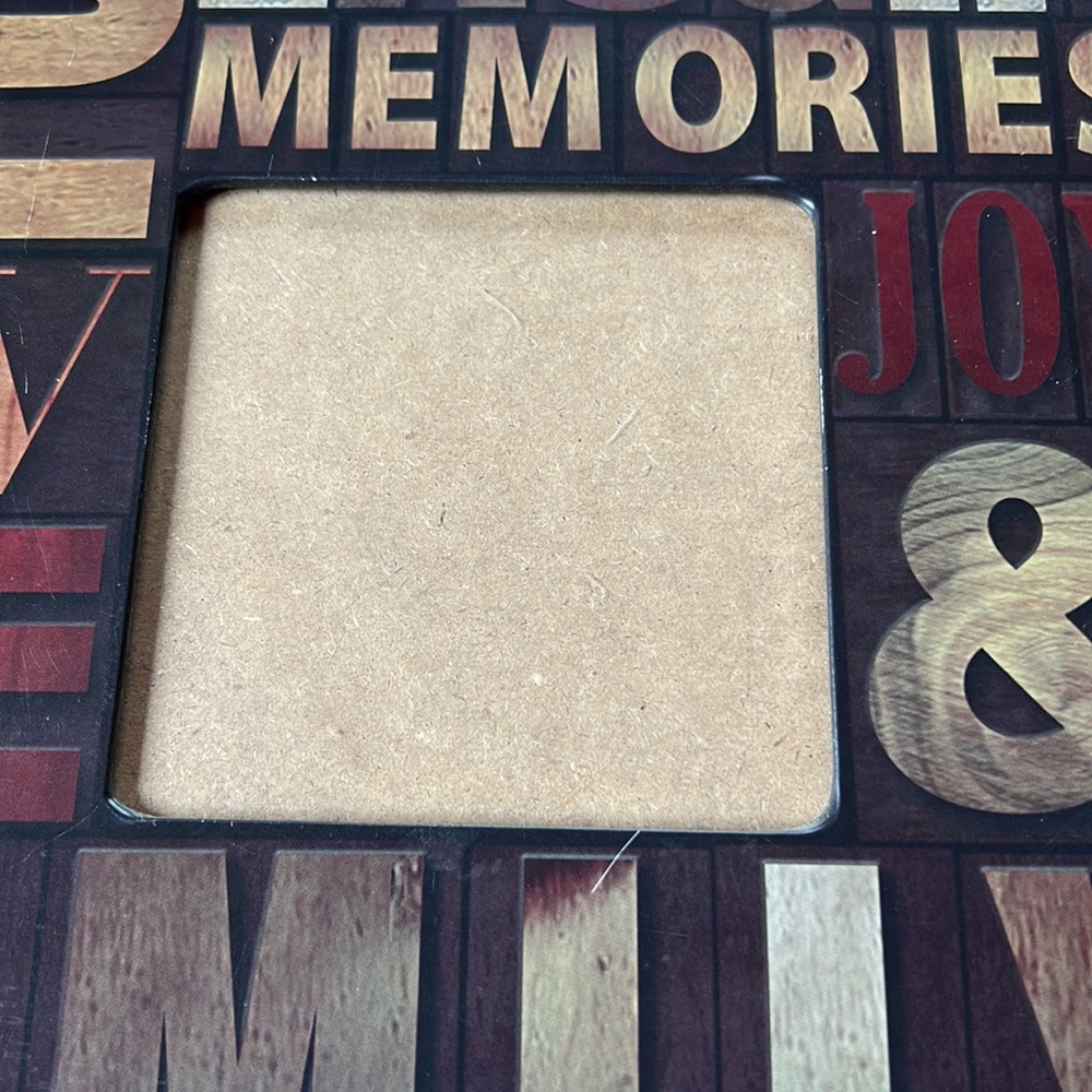 ❌ DONATED ❌ Love Fun Laugh Memories Joy and Family Frame  💚 3 for $12 💚 - Picture 16 of 16